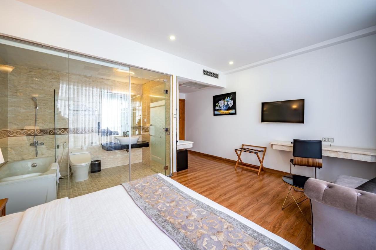 Acnos Grand Hotel Thành Pho Ho Chí Minh Esterno foto